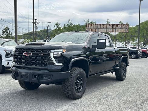New 2026 Chevrolet Silverado 2500 ZR2 w/ ZR2 Bison Edition AWD/4WD image 7