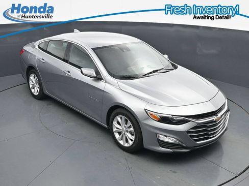 Used 2025 Chevrolet Malibu LT FWD image 18