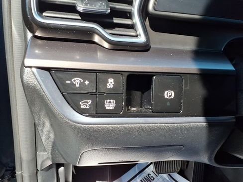 Used 2025 Kia Sportage EX w/ EX Premium Package AWD/4WD image 25