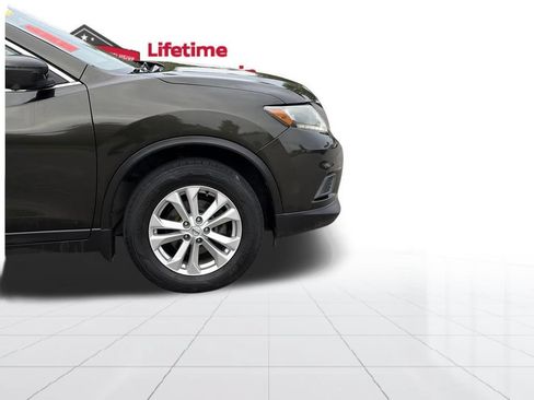 Used 2016 Nissan Rogue SV w/ SV Premium Package AWD/4WD image 8