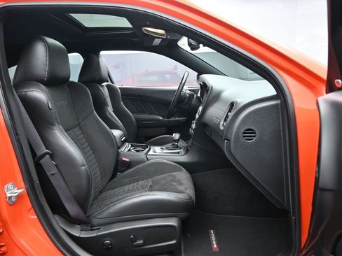 Used 2022 Dodge Charger Scat Pack w/ Daytona Edition Group image 33