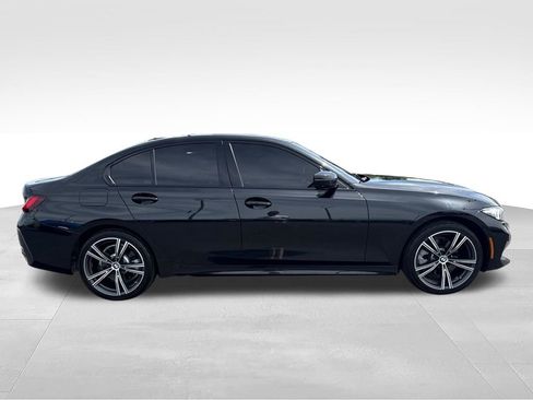 Used 2023 BMW 330i xDrive Sedan w/ Premium Package AWD/4WD image 2