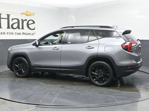Used 2023 GMC Terrain SLT w/ Tech Package FWD image 52