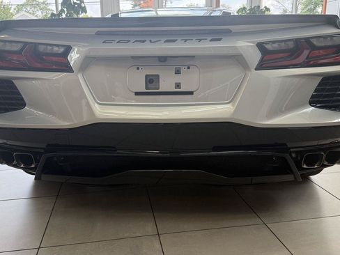 Used 2023 Chevrolet Corvette Stingray Coupe RWD image 18