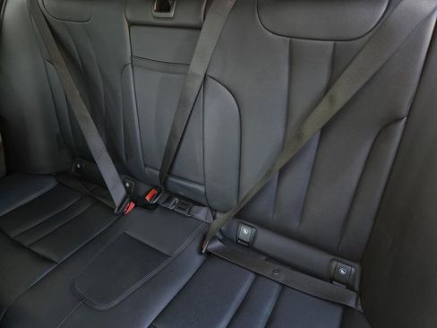 Used 2018 BMW 530i w/ Premium Package image 12