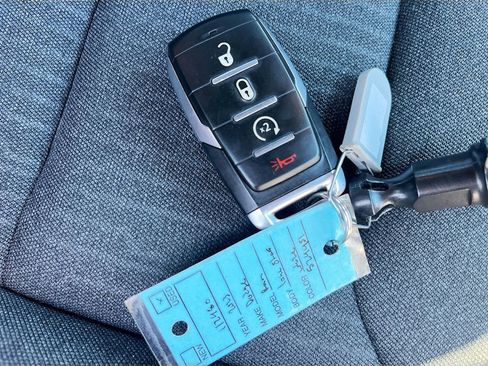 Used 2023 RAM 1500 Big Horn image 31