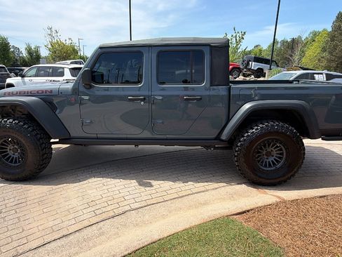 Used 2025 Jeep Gladiator Rubicon w/ Safety Group image 11
