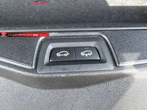 Used 2020 BMW X7 xDrive40i w/ Premium Package AWD/4WD image 14