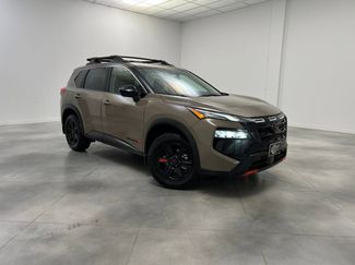 Used 2025 Nissan Rogue SV 360° Tour