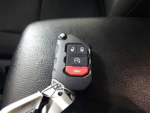 Used 2021 Jeep Wrangler Unlimited Sport image 27