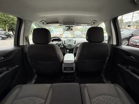 Used 2018 Chevrolet Equinox LT image 24