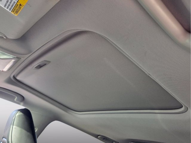 Used 2021 Toyota RAV4 Limited AWD/4WD image 21
