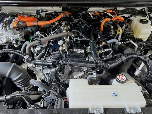 Certified 2025 Toyota Land Cruiser image 27