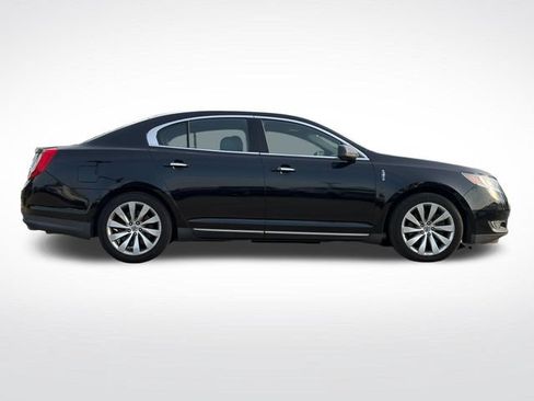 Used 2016 Lincoln MKS AWD w/ Equipment Group 101A image 7
