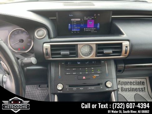 Used 2015 Lexus IS 250 AWD image 30