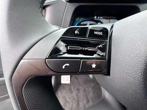 New 2026 Hyundai Elantra SEL Sport Premium FWD image 15