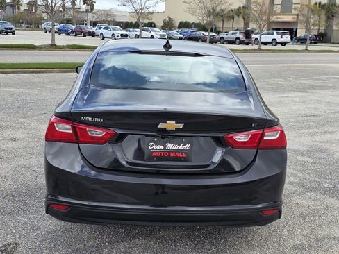 Used 2023 Chevrolet Malibu LT image 3