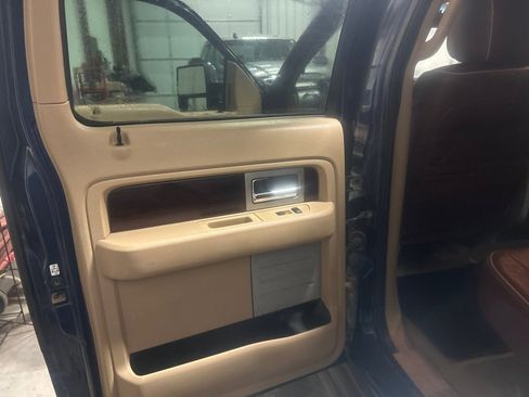Used 2012 Ford F150 King Ranch image 17
