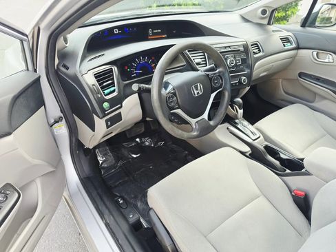 Used 2013 Honda Civic EX image 9