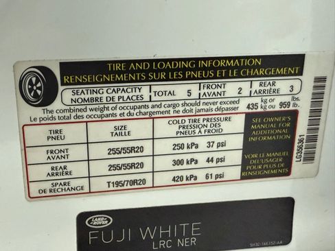 Used 2017 Land Rover Range Rover HSE image 64