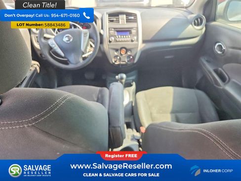 Used 2016 Nissan Versa SV FWD image 11