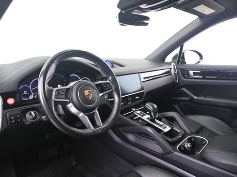 Certified 2020 Porsche Cayenne AWD/4WD image 28
