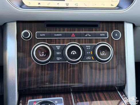 Used 2017 Land Rover Range Rover HSE AWD/4WD image 14