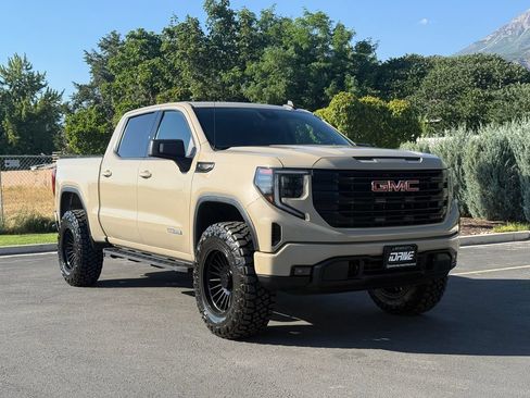 Used 2023 GMC Sierra 1500 Elevation AWD/4WD image 1