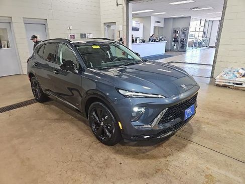 New 2026 Buick Envision Sport Touring image 9