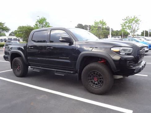 Used 2023 Toyota Tacoma TRD Pro image 4