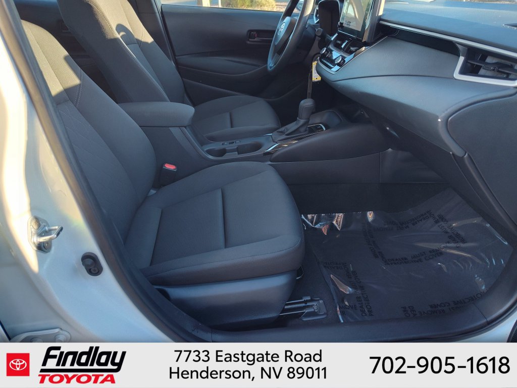 Certified 2025 Toyota Corolla LE FWD image 14