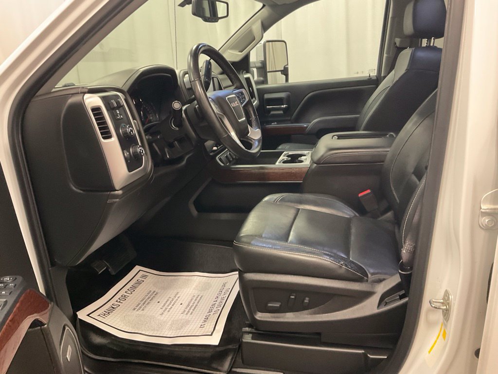 Used 2017 GMC Sierra 1500 SLT w/ SLT Premium Package AWD/4WD image 13