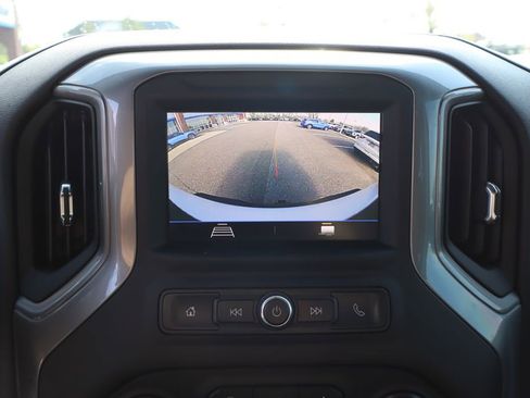 Used 2022 Chevrolet Silverado 2500 Custom w/ Custom Value Package AWD/4WD image 20