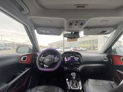 Used 2024 Kia Soul GT-Line w/ GT-Line Technology Package image 5