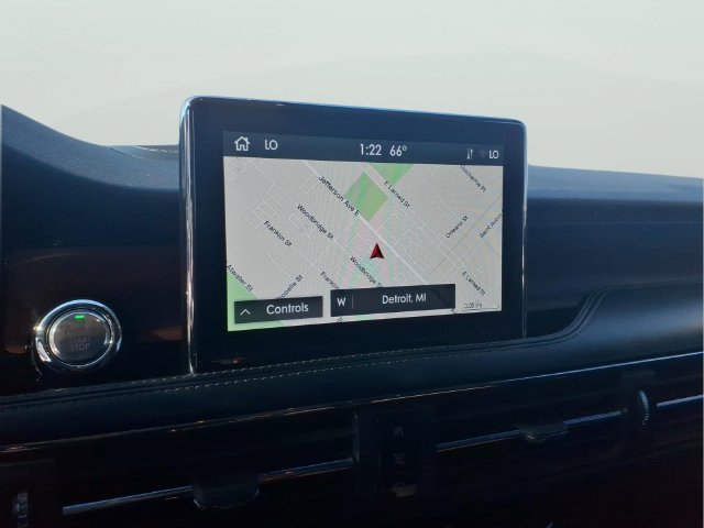 Used 2022 Lincoln Corsair Reserve w/ Equipment Group 201A AWD/4WD image 17