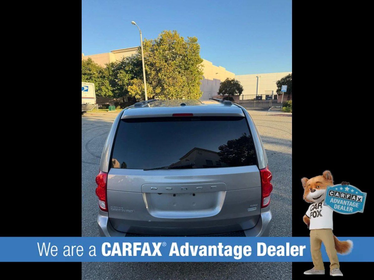 Used 2018 Dodge Grand Caravan SXT FWD image 9