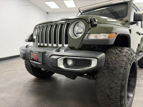 Used 2021 Jeep Wrangler Unlimited Sahara w/ Uconnect 4C Nav & Sound Group AWD/4WD image 16