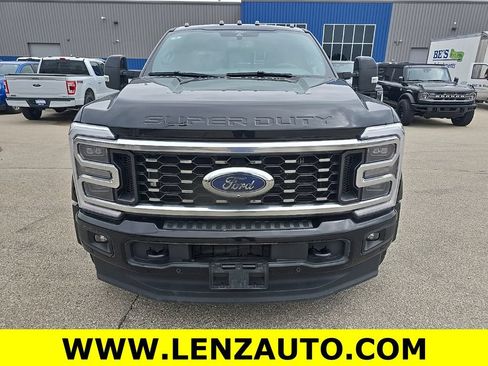 Used 2025 Ford F450 Platinum AWD/4WD image 2