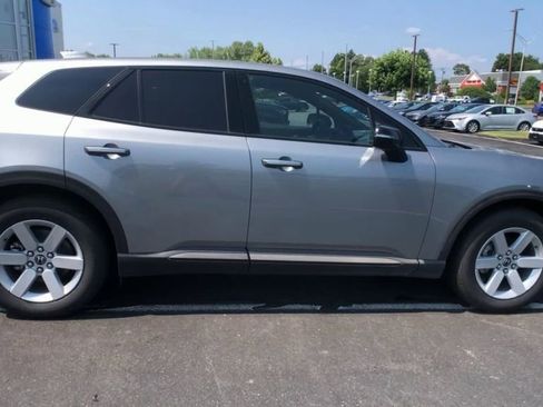 New 2025 Honda Prologue EX image 10