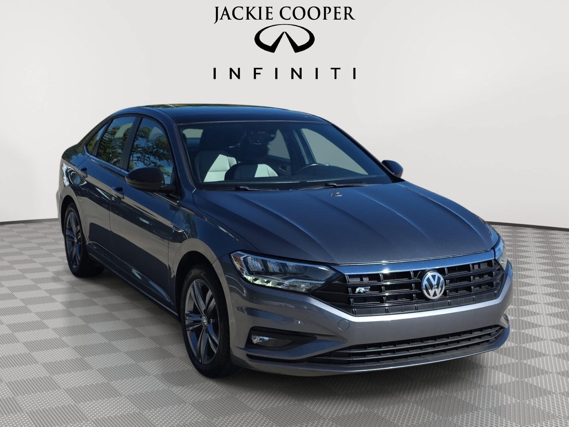 Used 2020 Volkswagen Jetta R-Line FWD image 3