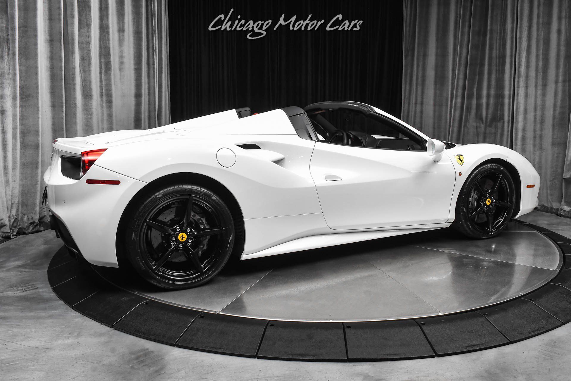 Used 2018 Ferrari 488 Spider RWD image 5