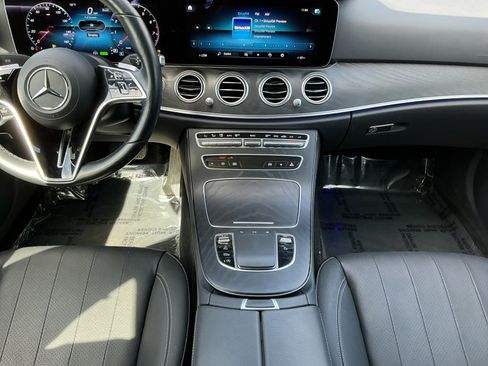 Used 2023 Mercedes-Benz E 450 4MATIC Sedan image 10