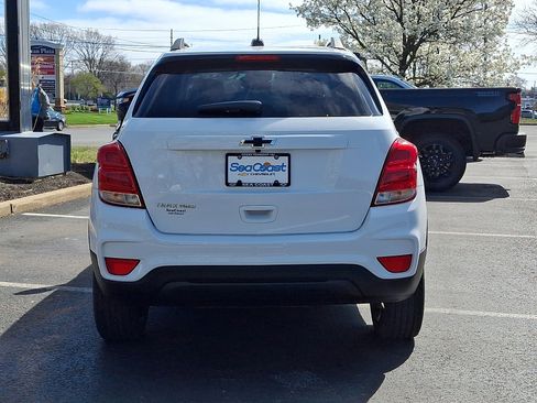 Used 2022 Chevrolet Trax LT w/ Sport Edition image 6