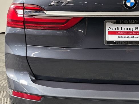 Used 2020 BMW X7 xDrive40i w/ Premium Package AWD/4WD image 17