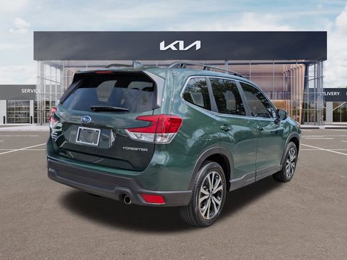 Used 2023 Subaru Forester Limited AWD/4WD image 4