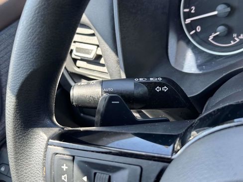 Used 2023 Nissan Rogue SV image 22