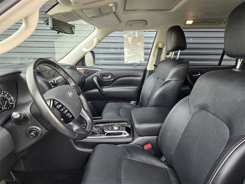 Used 2024 INFINITI QX80 Luxe image 26