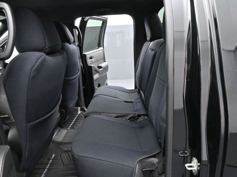 Used 2023 Nissan Frontier SV w/ Midnight Edition Package image 26