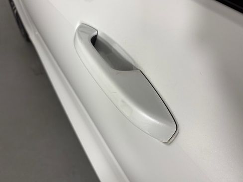 Used 2019 Volvo S60 T5 R-Design image 12