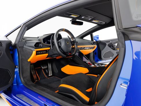 Used 2023 Lamborghini Huracan Tecnica RWD image 15